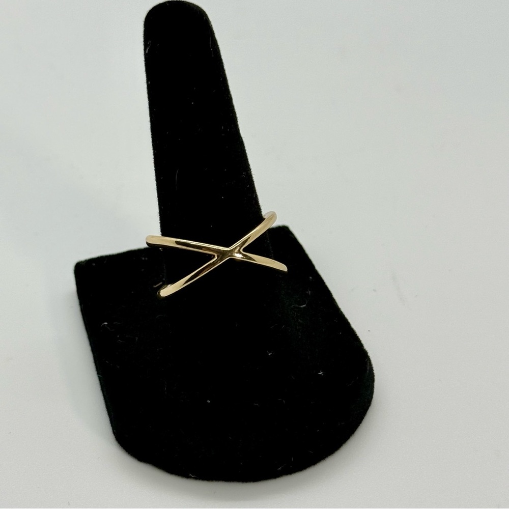 Jasmine Lane Jewelry Co Gold Tone Crisscross X‎ Ring Size 7 New